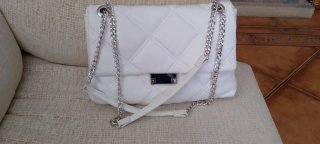 Bolso bandolera y de hombro blanco