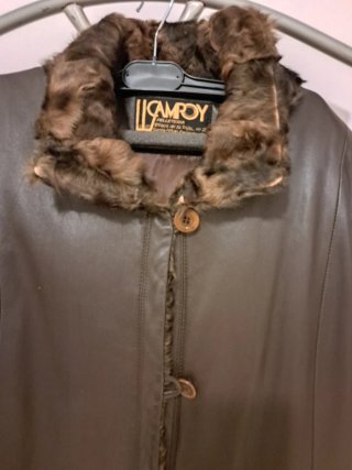 Chaquetón de piel CAMPOY marrón