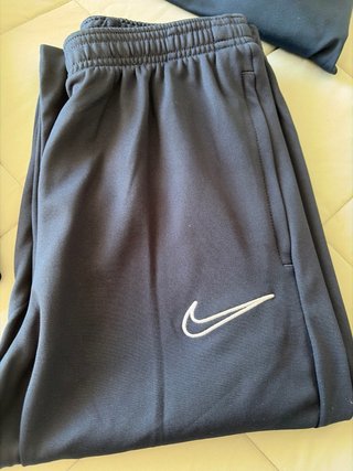 Conjunto Nike Niño Talla XL Negro/Azul