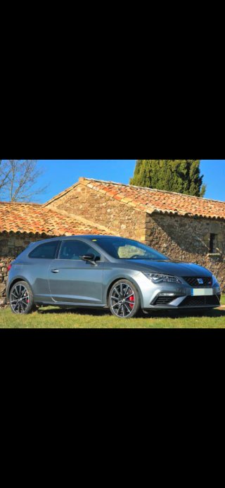 Leon cupra 300 sc performance