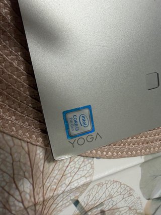 Lenovo Yoga Intel i3 8GB RAM 1TB