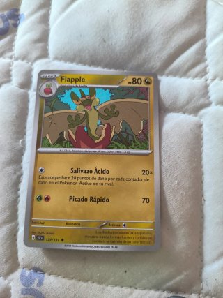 Cartas Pokémon variadas