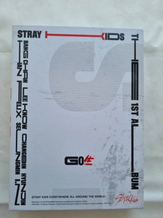 Lote K-Pop: Álbumes, CDs y Photocards