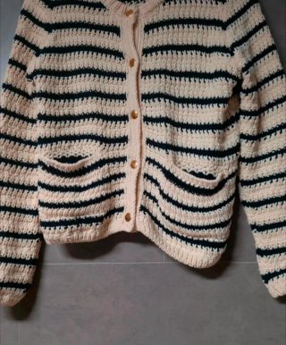 Cárdigan Zara Rayas Beige y Negro Talla S