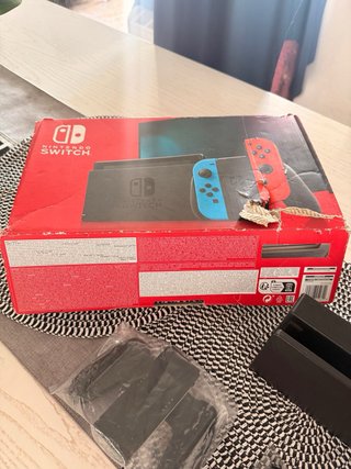 Nintendo Switch Azul y Rojo