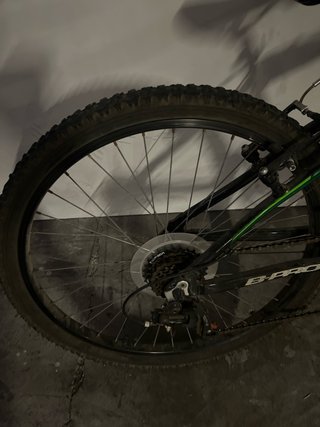 Bicicleta B-PRO JR24 Negra y Verde