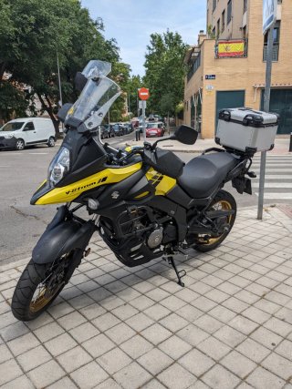 Suzuki V-Strom 650 xt