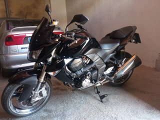 Kawasaki Z1000 black edition
