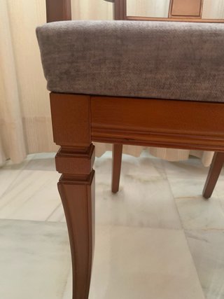 Conjunto 4 sillas y 2 sillones madera