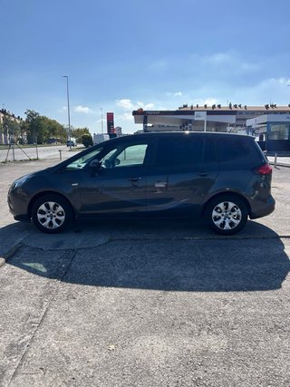 Opel Zafira Tourer 2015