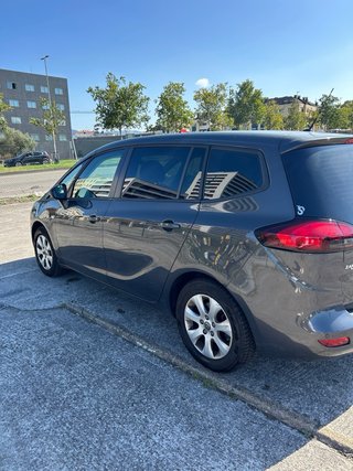 Opel Zafira Tourer 2015