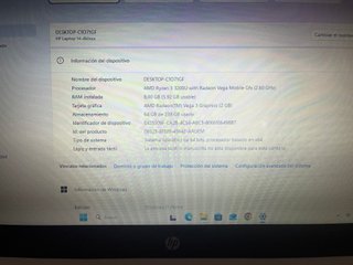 Portátil HP 14 Ryzen 3 / 8GB RAM / 256GB SSD