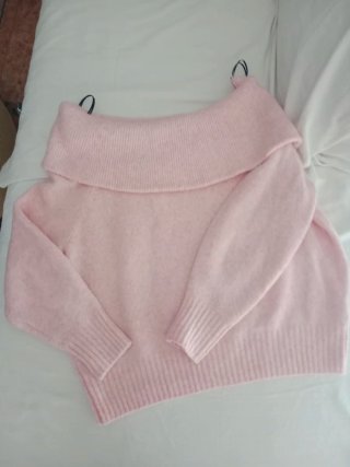Jersey H&M rosa hombro descubierto Talla S