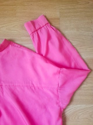 Camisa fucsia manga larga
