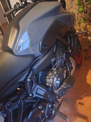 Yamaha MT-07 A2 Naked