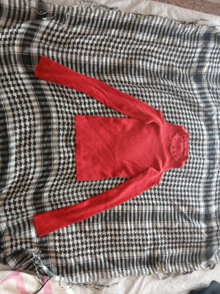 Camiseta roja manga larga talla XS