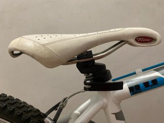 Bicicleta Montaña Rockrider 24