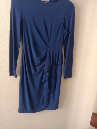 Traje fiesta azulina punto.