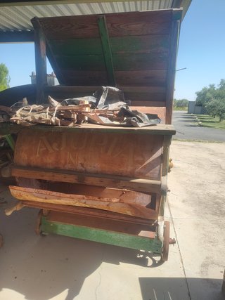 Trillo y aperos agrícolas antiguos