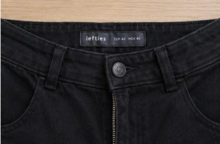 Pantalones vaqueros negros Lefties