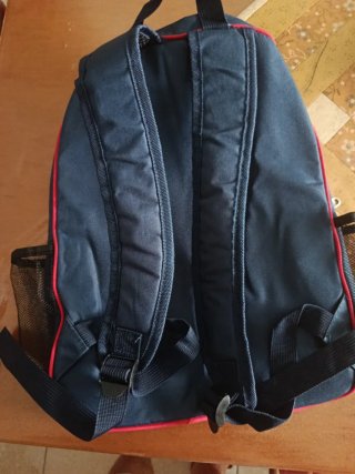 Zaino termico blu e rosso
