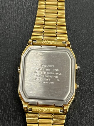 Reloj Casio AQ-230GA-5AMQY Dorado