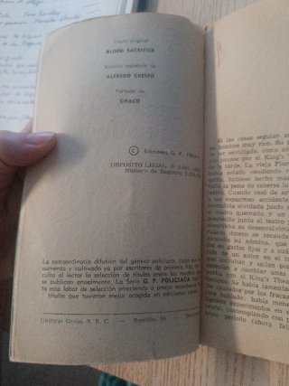 Lote de 3 libros de policiaca y novela negra