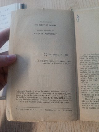 Lote de 3 libros de policiaca y novela negra