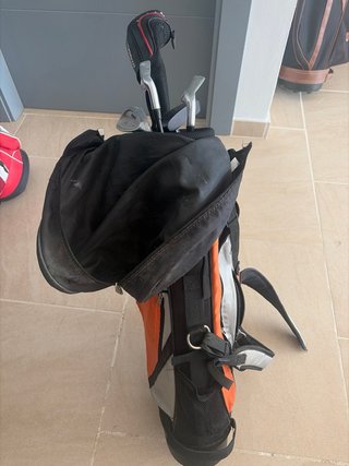 Carro y palos de golf Adams Golf