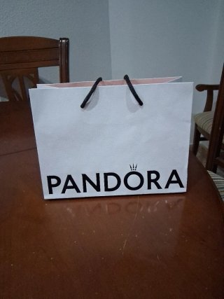 Bolsa de regalo Pandora blanca