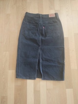 Falda vaquera Levi's negra