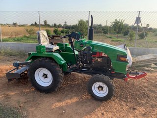 Mini tractor 22hp con rotovator y pala