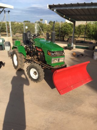Mini tractor 22hp con rotovator y pala