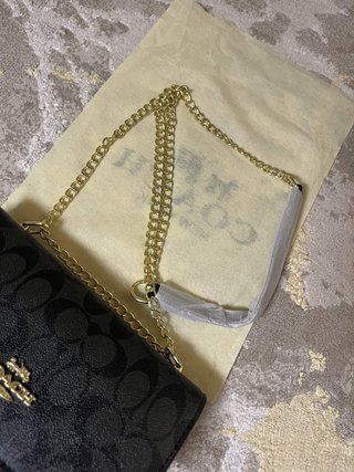 Bolso Coach Negro y Dorado