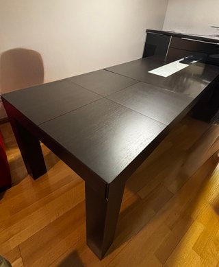 Mesa de comedor con 2 extensiones