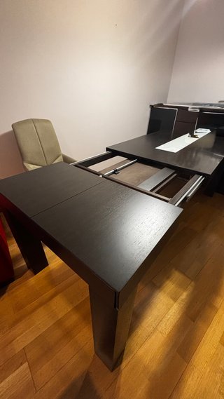 Mesa de comedor con 2 extensiones
