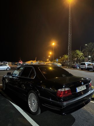 BMW Serie 7 E38 730D