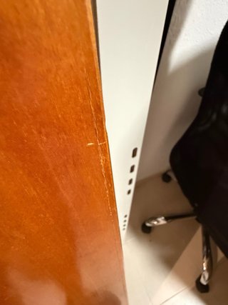 Puerta madera maciza con cristal traslúcido