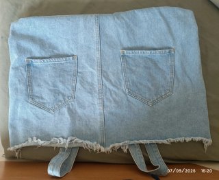 Peto vaquero desgastado