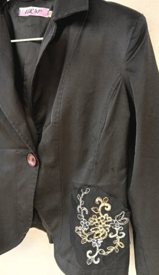 Blazer donna, tg M, nero con ricami