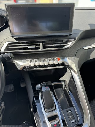 Peugeot 3008 Allure Pack HYBRID 225 · CERO