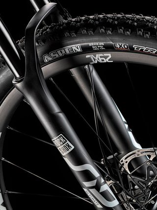 Bicicleta Canyon Lux CF SLX 9.0 Race Limited 2020