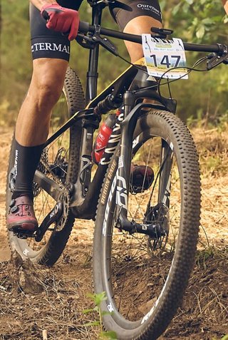 Bicicleta Canyon Lux CF SLX 9.0 Race Limited 2020