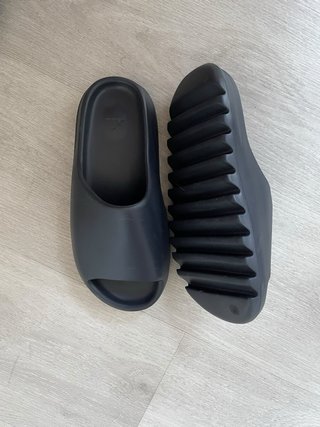 Adidas Yeezy Slide Negras