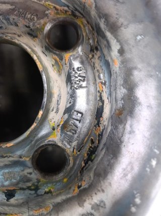Llanta chapa Golf GTI MK2 pre