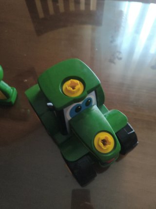 Tractor Juguete Desmontable Verde