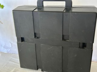 Máquina de escribir Olivetti Lettera 32 antigua,