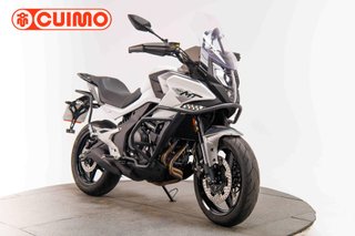 CFMOTO 700 MT
