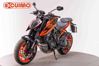 KTM 1290 SUPER DUKE R
