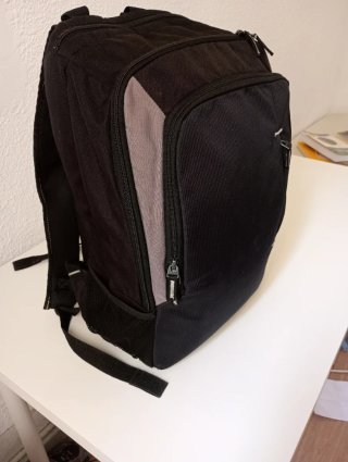 Mochila Case Logic 17 vnb_217